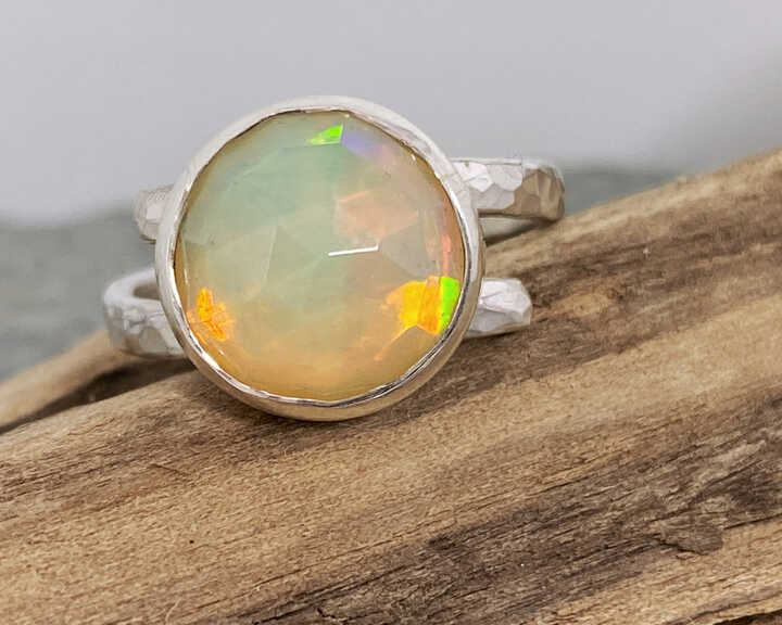 Rosecut Opal ring