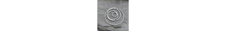 Hammered silver circles necklace 4