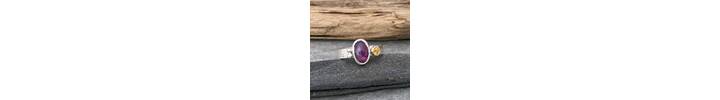 Purple and yellow sapphire ring 2