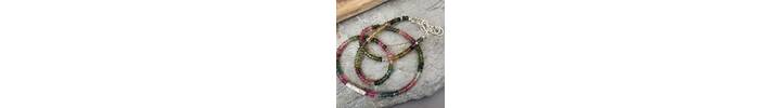 Tourmaline and bubbles bead necklace 2