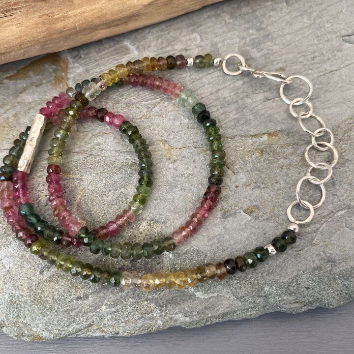 Tourmaline and bubbles bead necklace 4