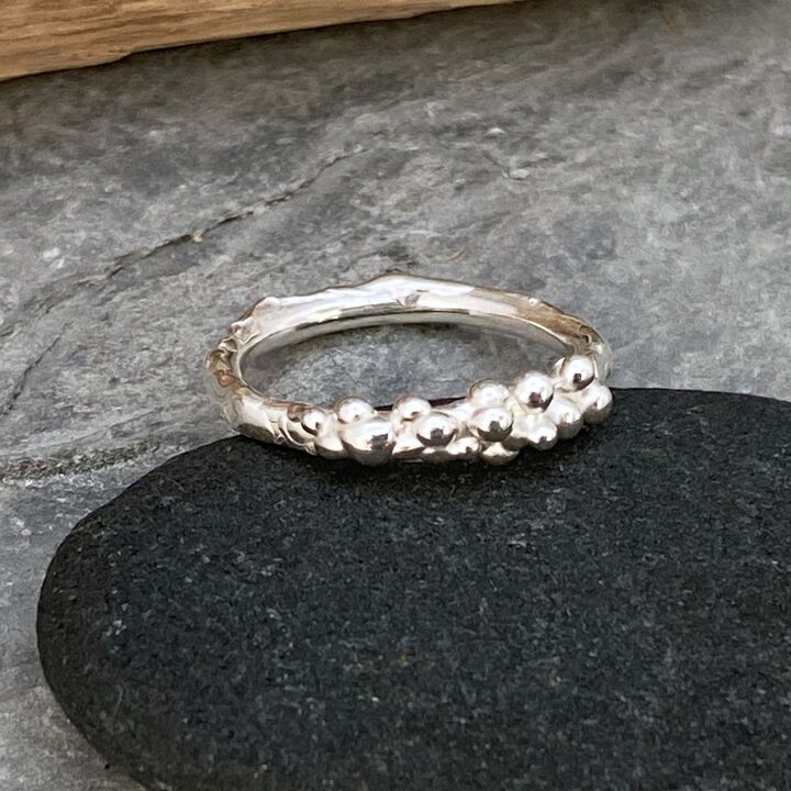 Silver bubbles ring