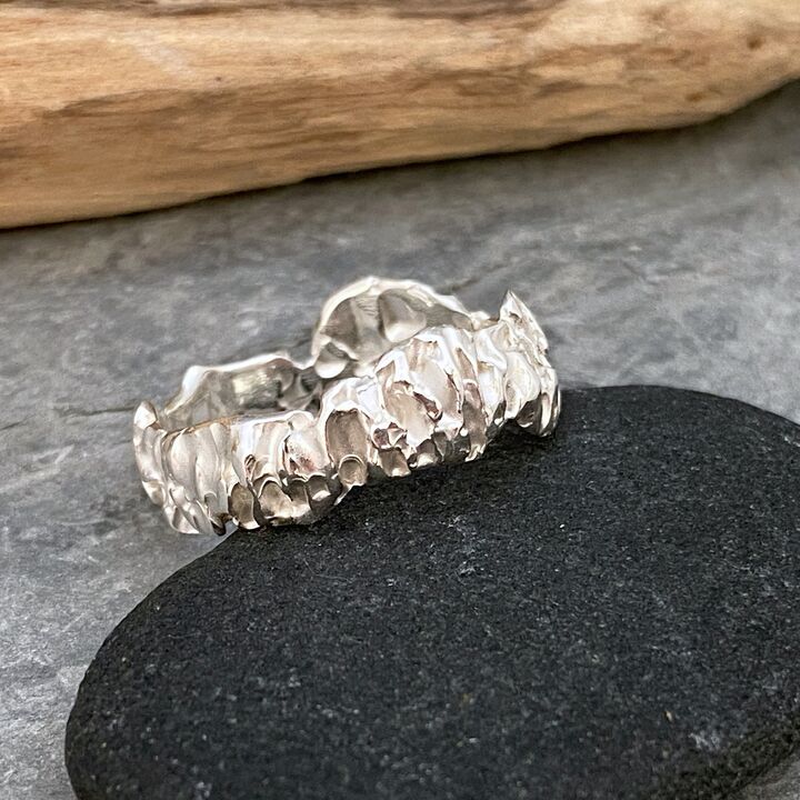 Chunky organic textured ring band 3