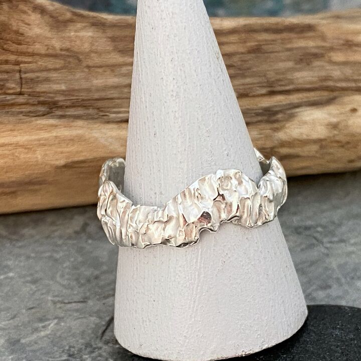 Chunky organic textured ring band 2