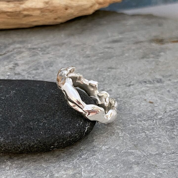 Silver waves ring 7