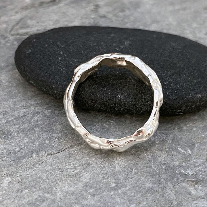 Silver waves ring 5