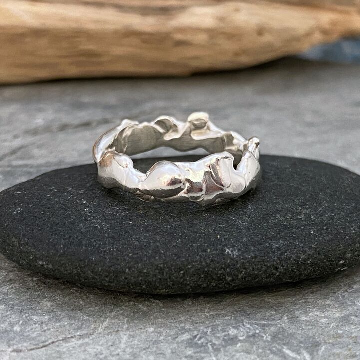 Silver waves ring