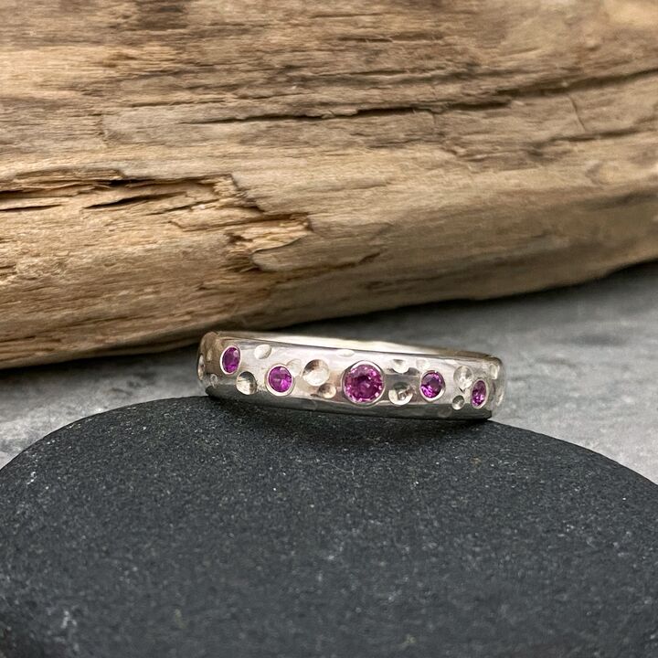 Pink sapphire bubbles ring 