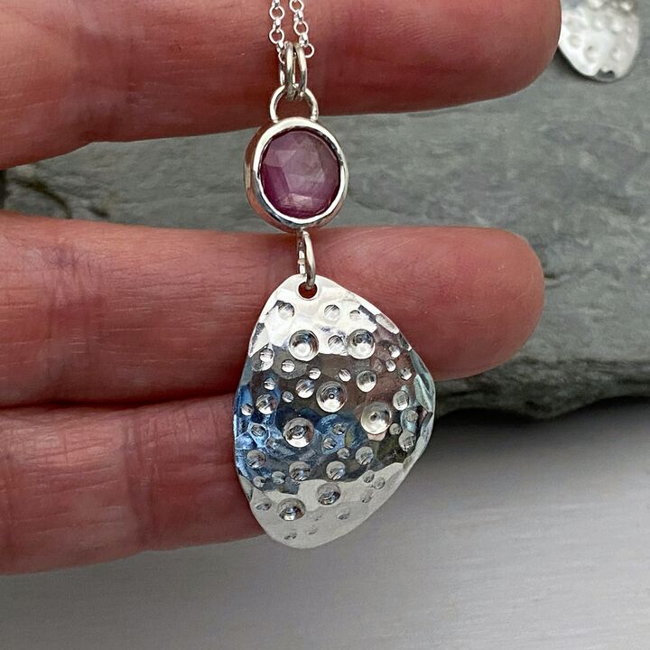 Rosecut Ruby bubbles pendant 4