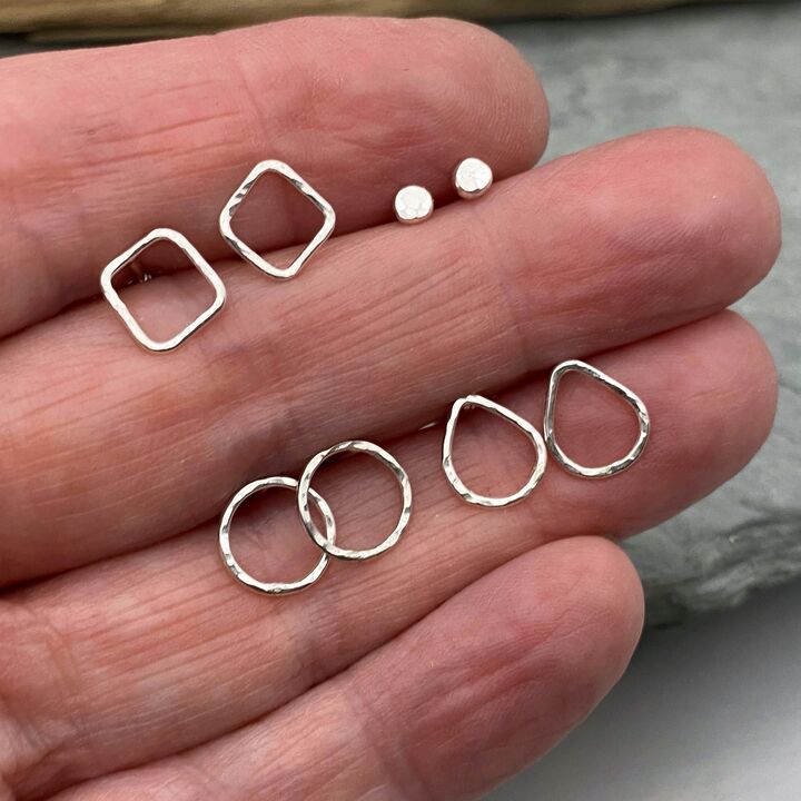 Small silver stud earrings 2