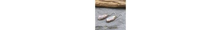 Pink stick pearl earrings  4