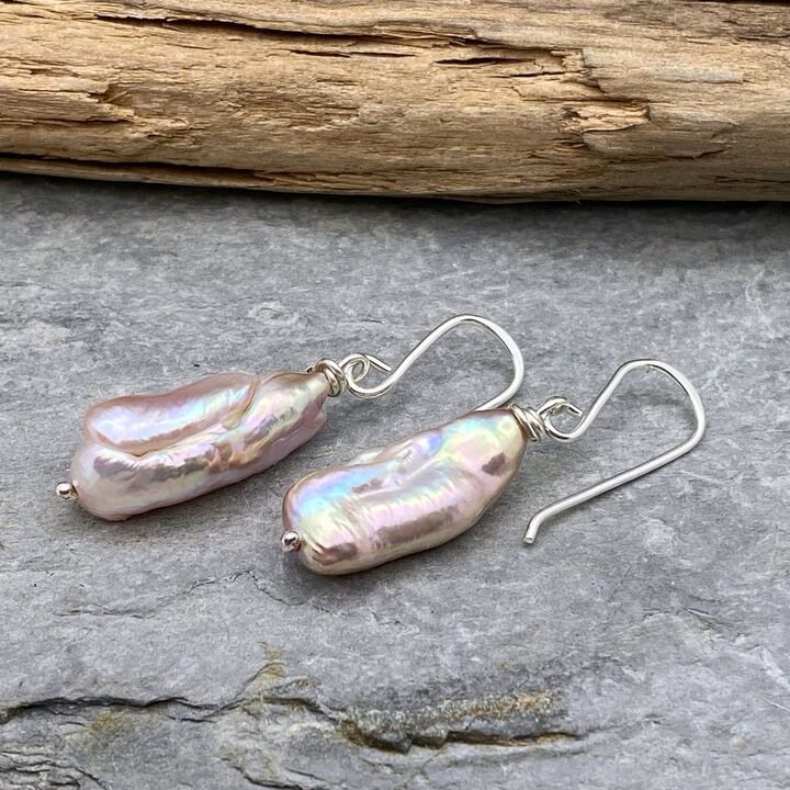 Pink stick pearl earrings  4