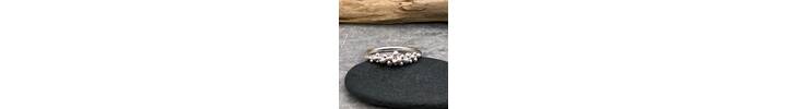 Granulated silver ring