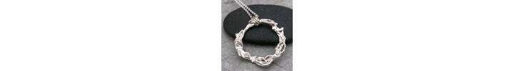 Recycled silver circle necklace 