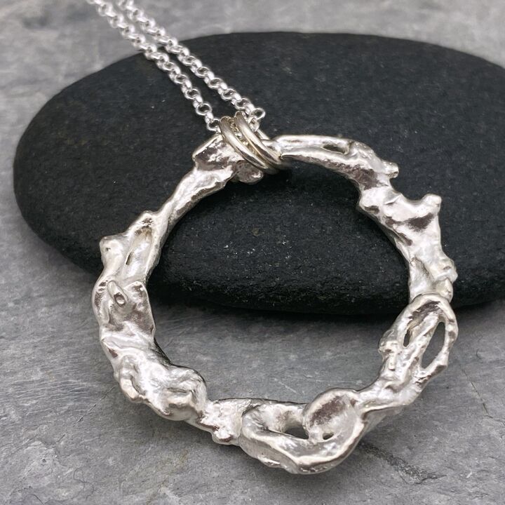 Recycled silver circle necklace 