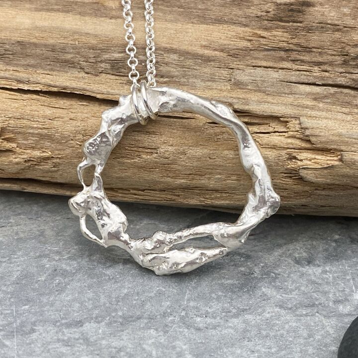 Recycled silver circle pendant 3