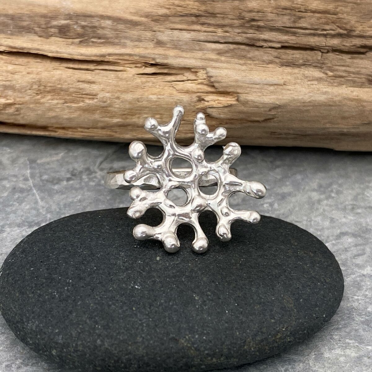 Under the sea inspired cocktail ring