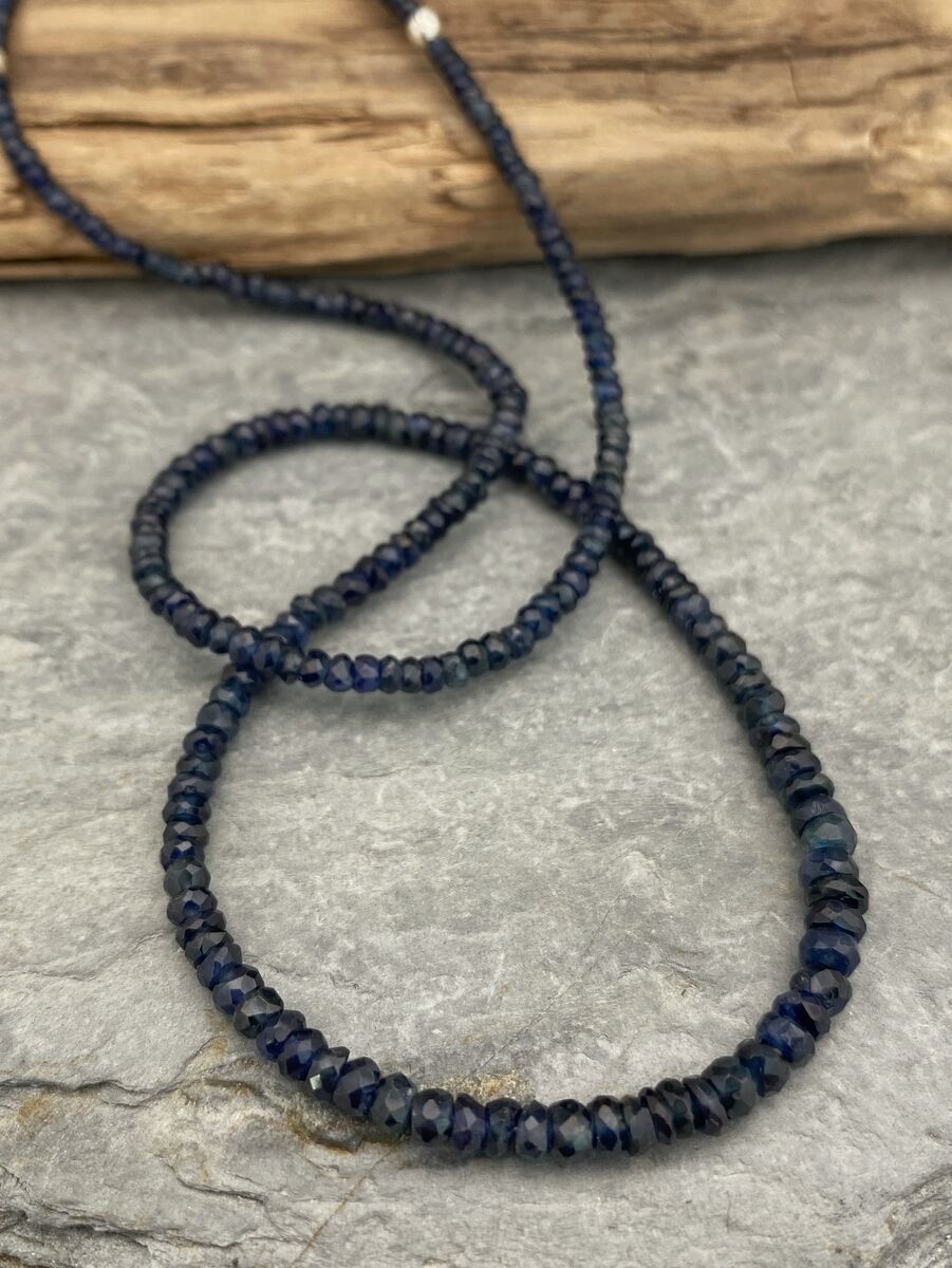 Dark blue sapphire bead necklace 6